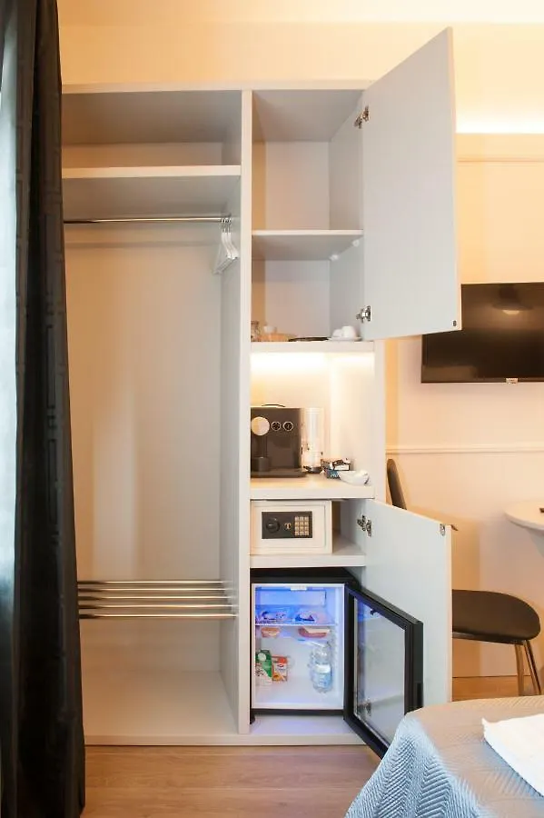 Amendola16 Bed & Breakfast Bologna 2*,