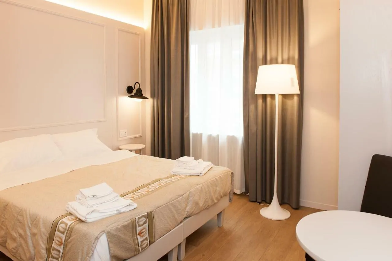Amendola16 Bed & Breakfast Bologna 2*,  Italy